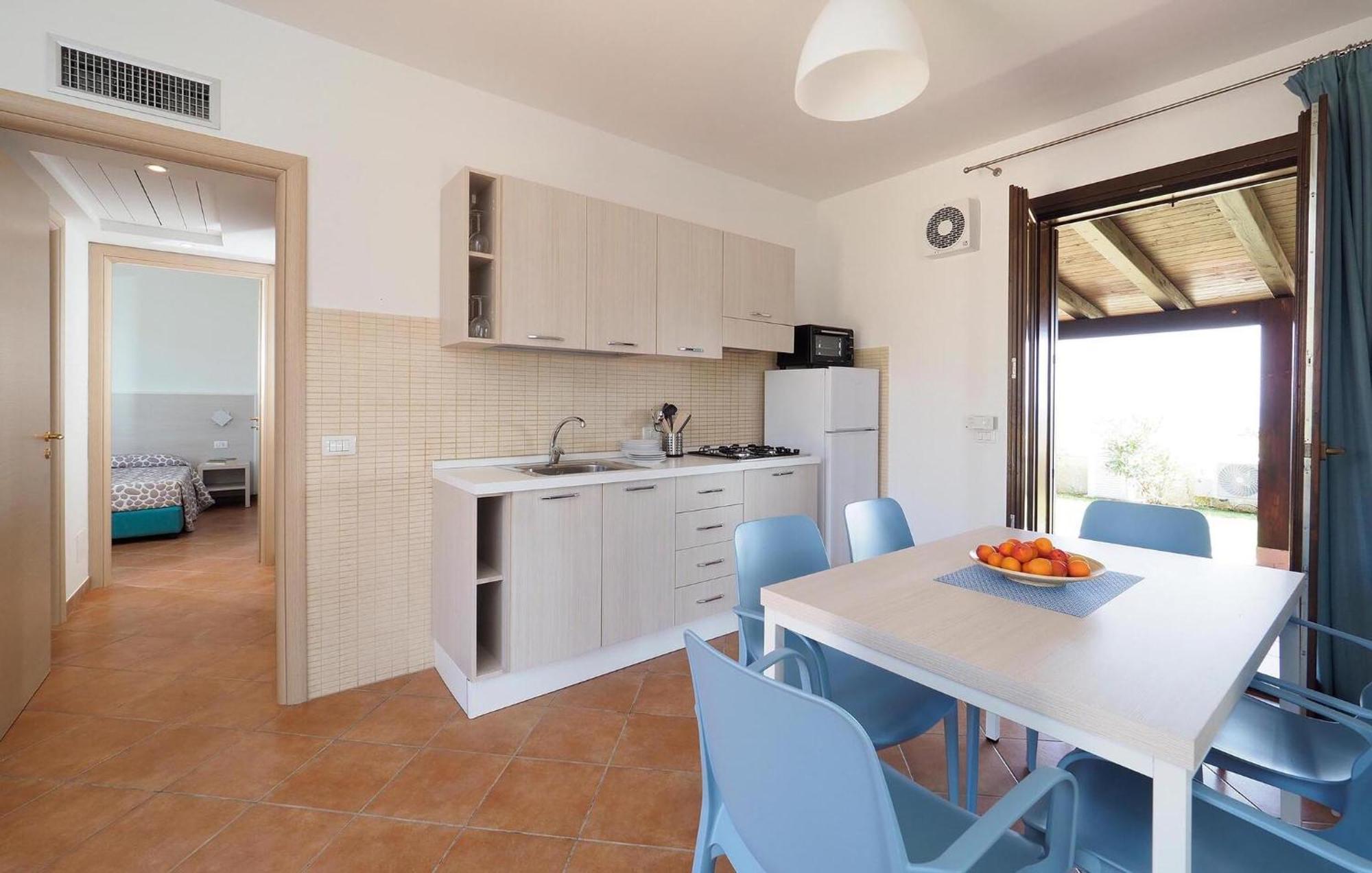 Lovely Home In Marina Di Modica With Kitchenette Bagian luar foto